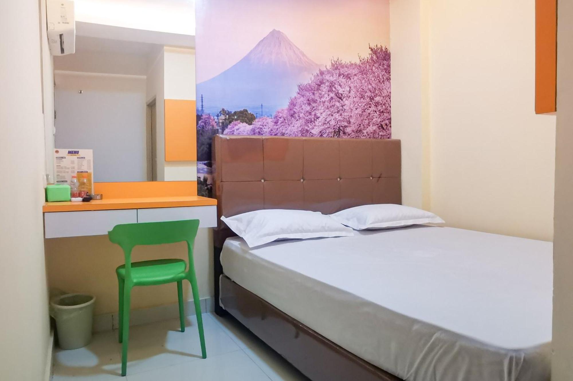 Tng Hotel Redpartner Jacarta Exterior foto